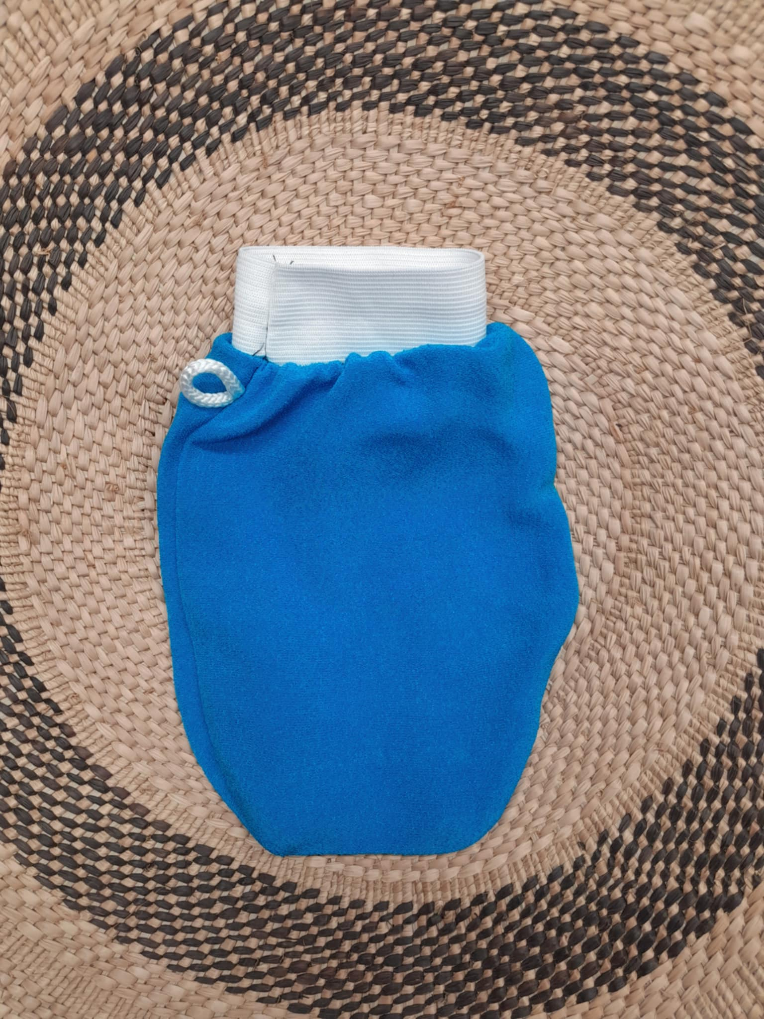 KUORINTAKINNAS/ EXFOLIATING GLOVE- sininen/blue